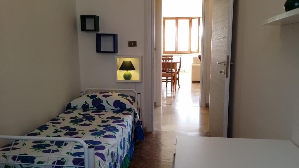 Appartamenti Francesco In Ассизи Номер фото